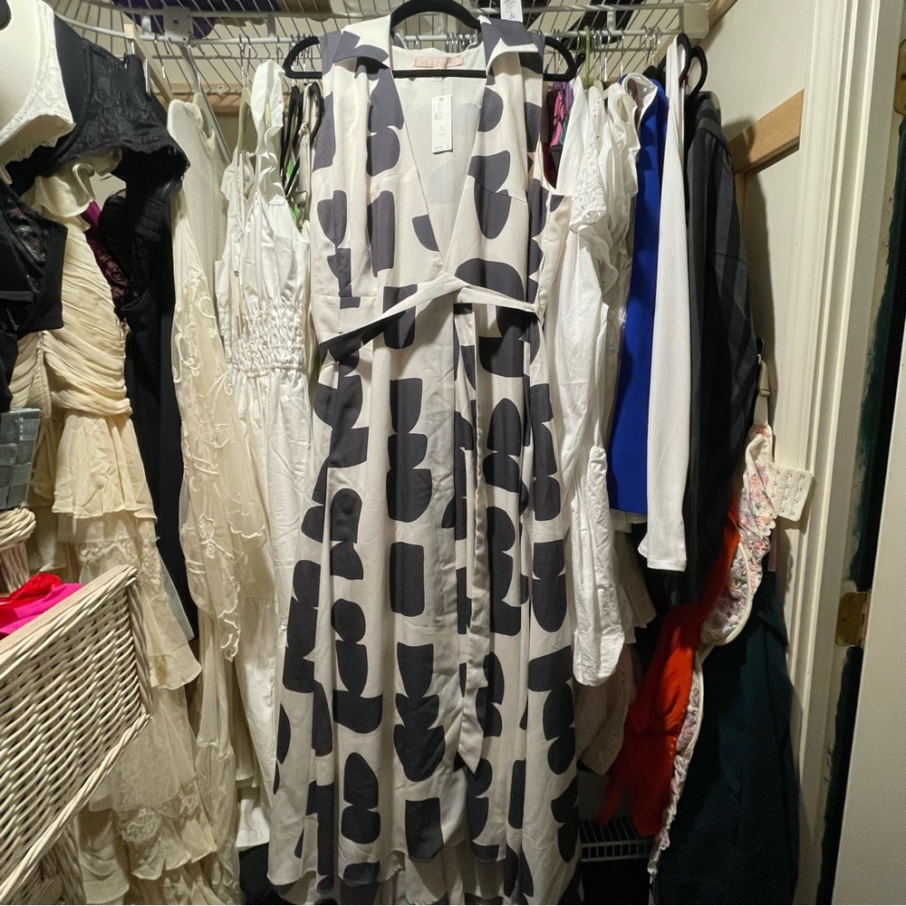 Anthropologie 1X Hutch Sleeveless Black & White Plus V-Neck Wrap Dress - Picture 3 of 10